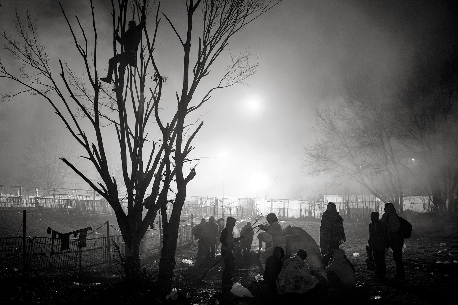 18 November 2015, Sentilj, Slovenia.
Refugees have stranded and to wait in the so-called No-Mans-Land between Slovenia and Austria in order to pass through the bottleneck to Austria.